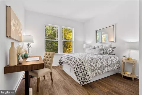 Bedroom - 5613 Pine Bluff Ct, Frederick, MD 21704 photo 1 of 11