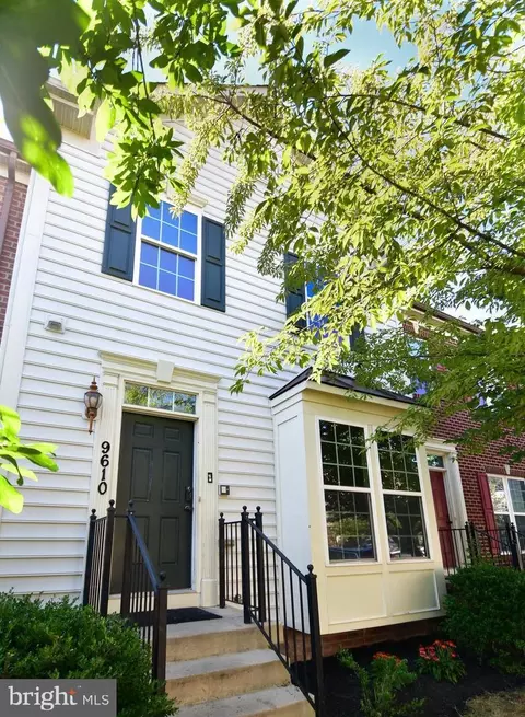 9610 Atterbury Ln, Frederick, MD 21704