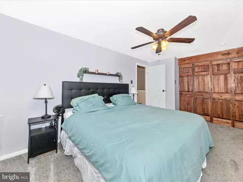 Bedroom - 520 Riggs Ct, Frederick, MD 21703 photo 4 of 12