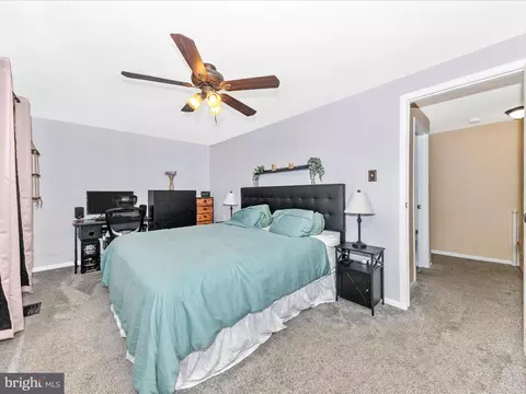 Bedroom - 520 Riggs Ct, Frederick, MD 21703 photo 3 of 12