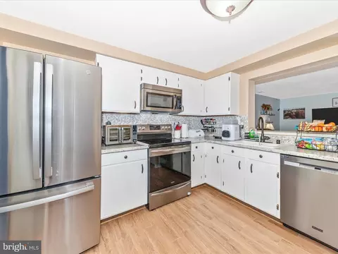 Kitchen - 520 Riggs Ct, Frederick, MD 21703 photo 1 of 2