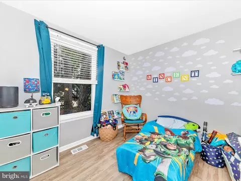 Bedroom - 520 Riggs Ct, Frederick, MD 21703 photo 6 of 12