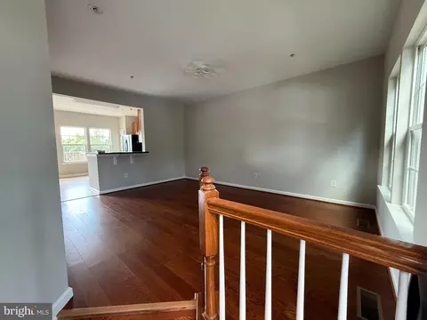Living - 2029 Spring Run Cir, Frederick, MD 21702 photo 1 of 3