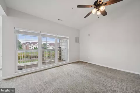 Living - 2507 Shelley Cir #4 3D, Frederick, MD 21702 photo 2 of 2