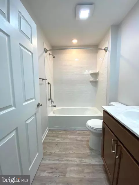Bath - 2507 Shelley Cir #4 3D, Frederick, MD 21702 photo 1 of 1