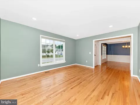 101 Manda Dr, Middletown, MD 21769 photo 4