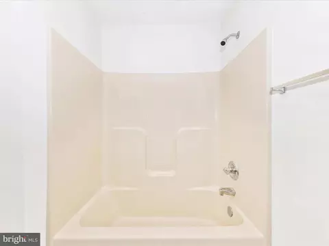 2502 Driftwood Ct #2C, Frederick, MD 21702 photo 34