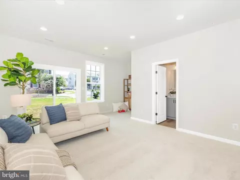 Living - 100 Spring Bank Way, Frederick, MD 21701 photo 2 of 4