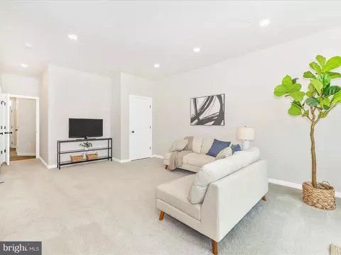 Living - 100 Spring Bank Way, Frederick, MD 21701 photo 3 of 4