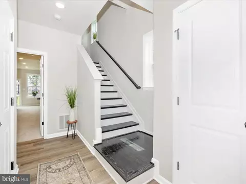 Entry Way - 100 Spring Bank Way, Frederick, MD 21701 photo 2 of 4
