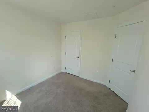Bedroom - 5925 Shepherd Ln, Frederick, MD 21704 photo 1 of 3