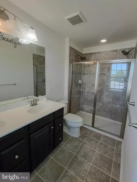 Bath - 5925 Shepherd Ln, Frederick, MD 21704 photo 1 of 9