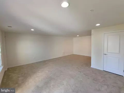 Living - 5925 Shepherd Ln, Frederick, MD 21704 photo 6 of 6