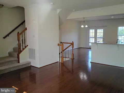 Living - 5925 Shepherd Ln, Frederick, MD 21704 photo 2 of 6