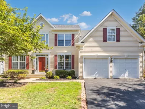 1713 Dearbought Dr, Frederick, MD 21701