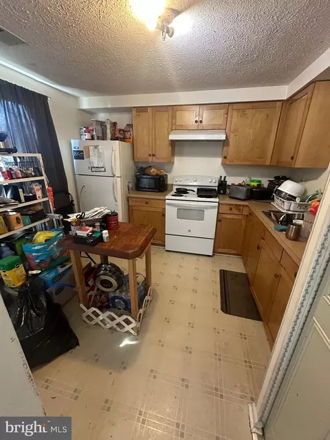 525 Beebe Ct, Frederick, MD 21703 photo 3