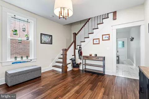 Entry Way - 246 W 5th St, Frederick, MD 21701 photo 1 of 6