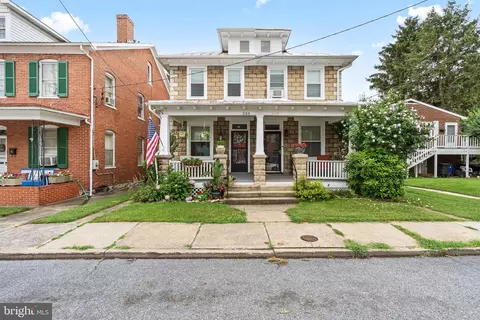 Exterior - 246 W 5th St, Frederick, MD 21701 photo 3 of 9