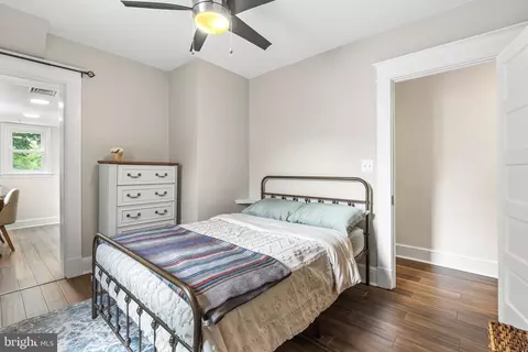 Bedroom - 246 W 5th St, Frederick, MD 21701 photo 2 of 7