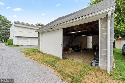 Exterior - 246 W 5th St, Frederick, MD 21701 photo 8 of 9