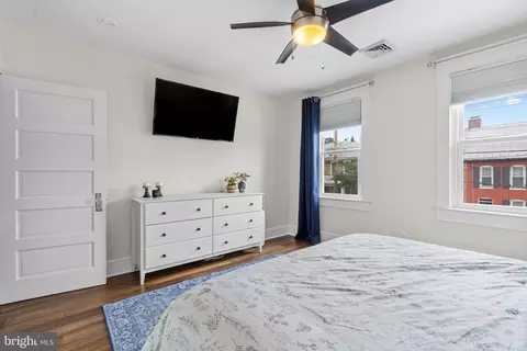 Bedroom - 246 W 5th St, Frederick, MD 21701 photo 6 of 7