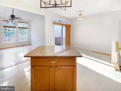 5461 Lyndale Way, Frederick, MD 21703 photo 4