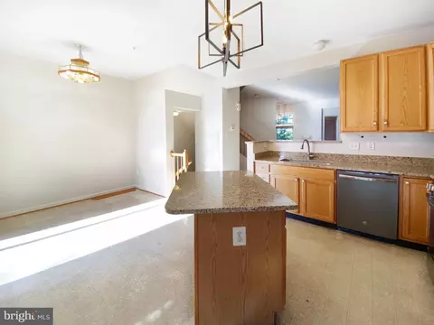 5461 Lyndale Way, Frederick, MD 21703 photo 3