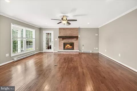 Living - 601 Culler Ave, Frederick, MD 21701 photo 3 of 12