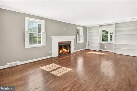 Living - 601 Culler Ave, Frederick, MD 21701 photo 8 of 12