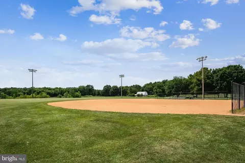 Exterior - 6726 Fallow Hill Ct, Frederick, MD 21703 photo 6 of 7