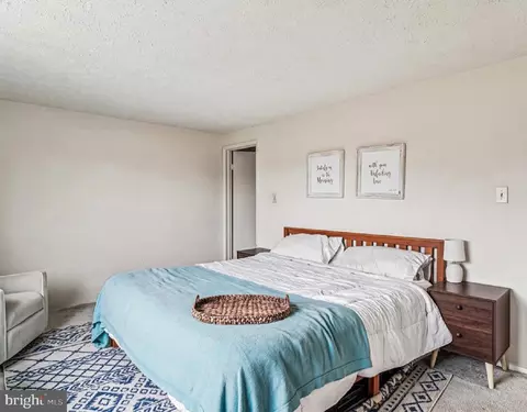 Bedroom - 6726 Fallow Hill Ct, Frederick, MD 21703 photo 2 of 4