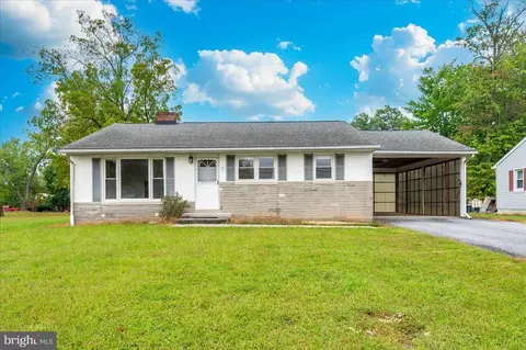 5 Radio Ln, Thurmont, MD 21788