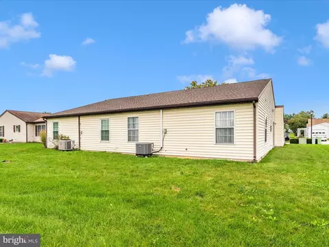 Exterior - 5681 Crabapple Dr, Frederick, MD 21703 photo 3 of 13