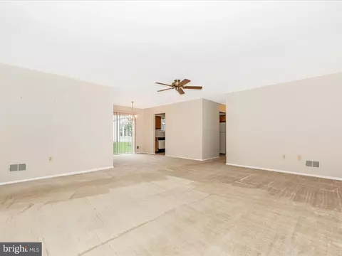 Living - 5681 Crabapple Dr, Frederick, MD 21703 photo 7 of 11