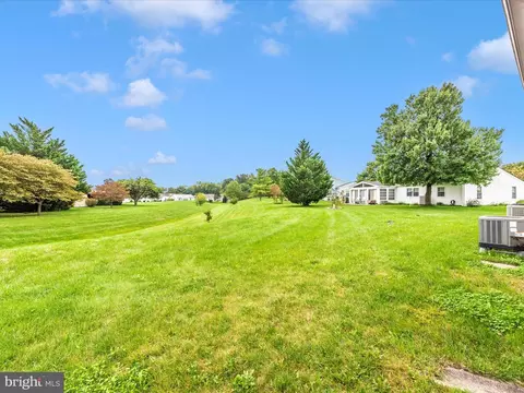 Exterior - 5681 Crabapple Dr, Frederick, MD 21703 photo 5 of 13
