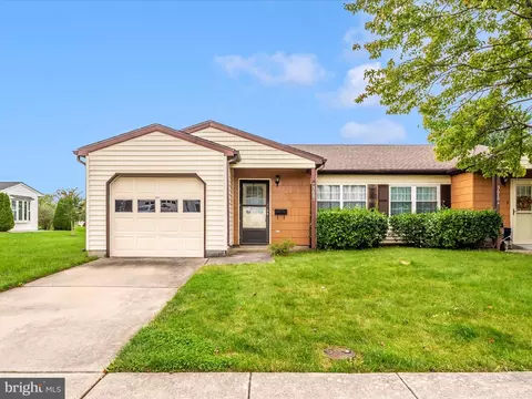 Exterior - 5681 Crabapple Dr, Frederick, MD 21703 photo 8 of 13