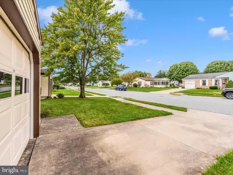 Exterior - 5681 Crabapple Dr, Frederick, MD 21703 photo 10 of 13