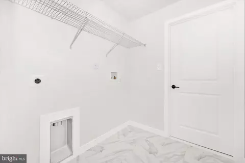 Entry Way - 718 Iron Forge Rd UNIT A, Frederick, MD 21702 photo 3 of 3