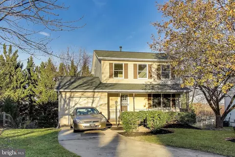 1009 Cheryls Ct, Frederick, MD 21703 photo 2