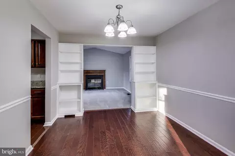1009 Cheryls Ct, Frederick, MD 21703 photo 8