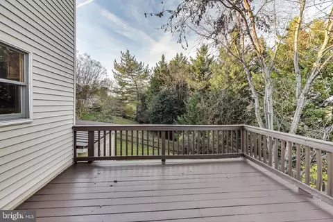1009 Cheryls Ct, Frederick, MD 21703 photo 16