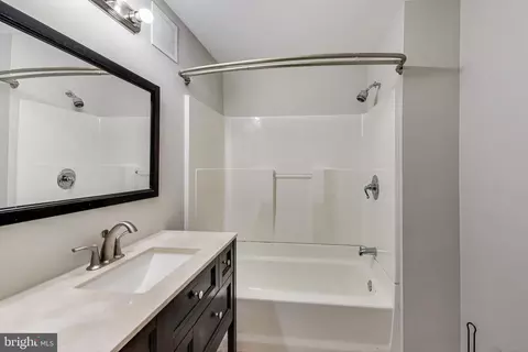 1009 Cheryls Ct, Frederick, MD 21703 photo 32