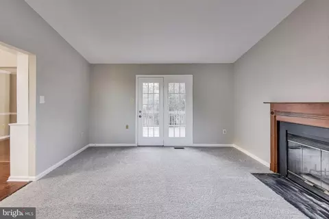 1009 Cheryls Ct, Frederick, MD 21703 photo 13