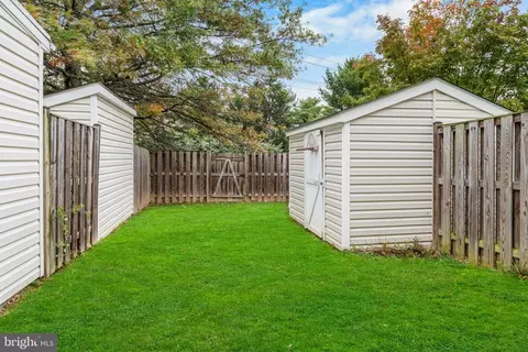 Exterior - 554 Lancaster Pl #554, Frederick, MD 21703 photo 4 of 5
