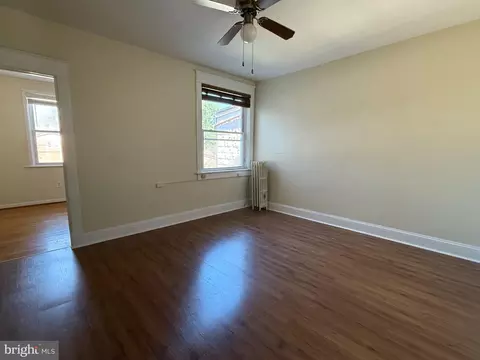 Living - 709 Motter, Frederick, MD 21701 photo 4 of 4