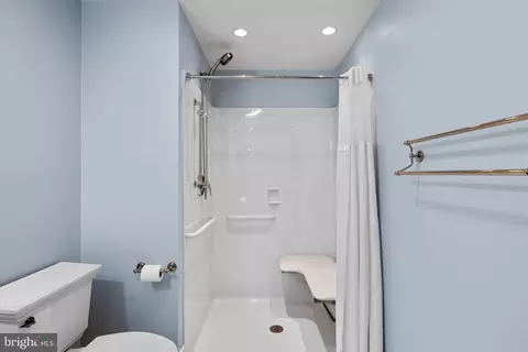 Bath - 3216 Ramsland Way, Frederick, MD 21704 photo 8 of 8