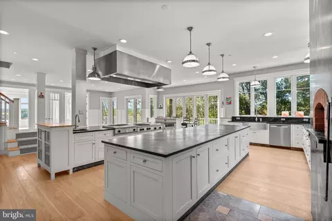 Kitchen - 3216 Ramsland Way, Frederick, MD 21704 photo 8 of 11