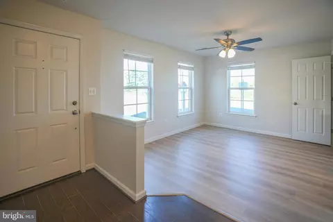 6150 Posey St, Frederick, MD 21703 photo 5