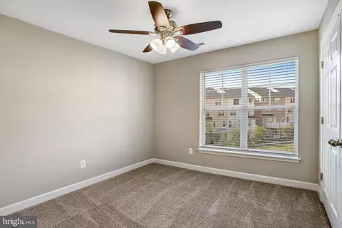 5862 Imperial Dr, Frederick, MD 21703 photo 14