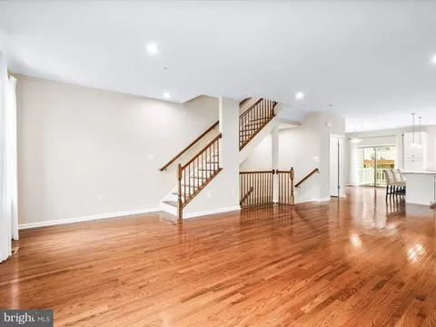 Living - 8479 Randell Ridge Rd, Frederick, MD 21704 photo 6 of 6